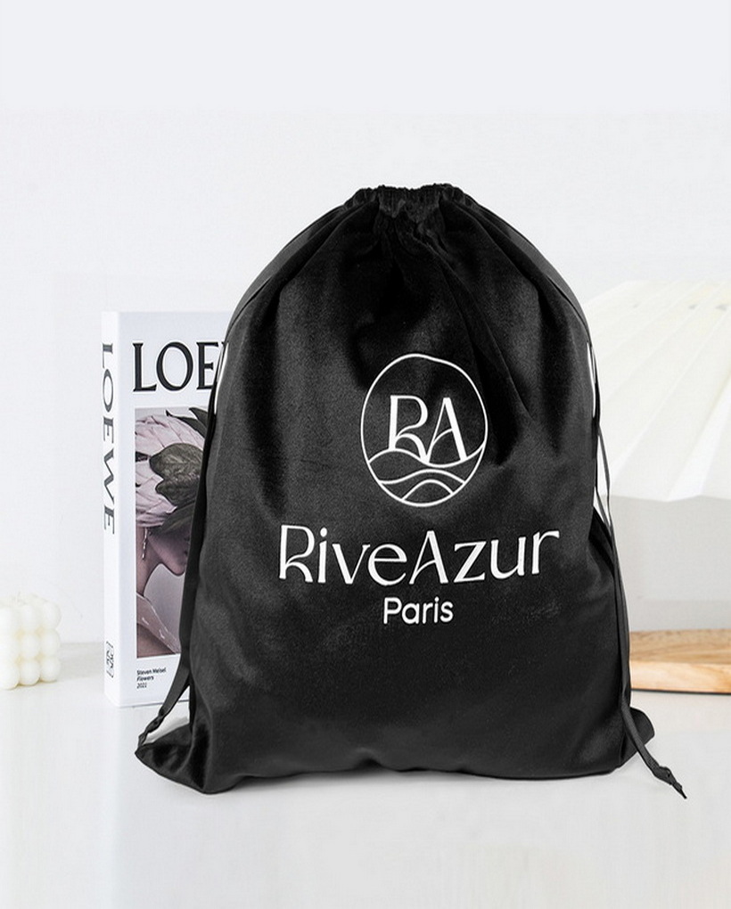 drawstring bag